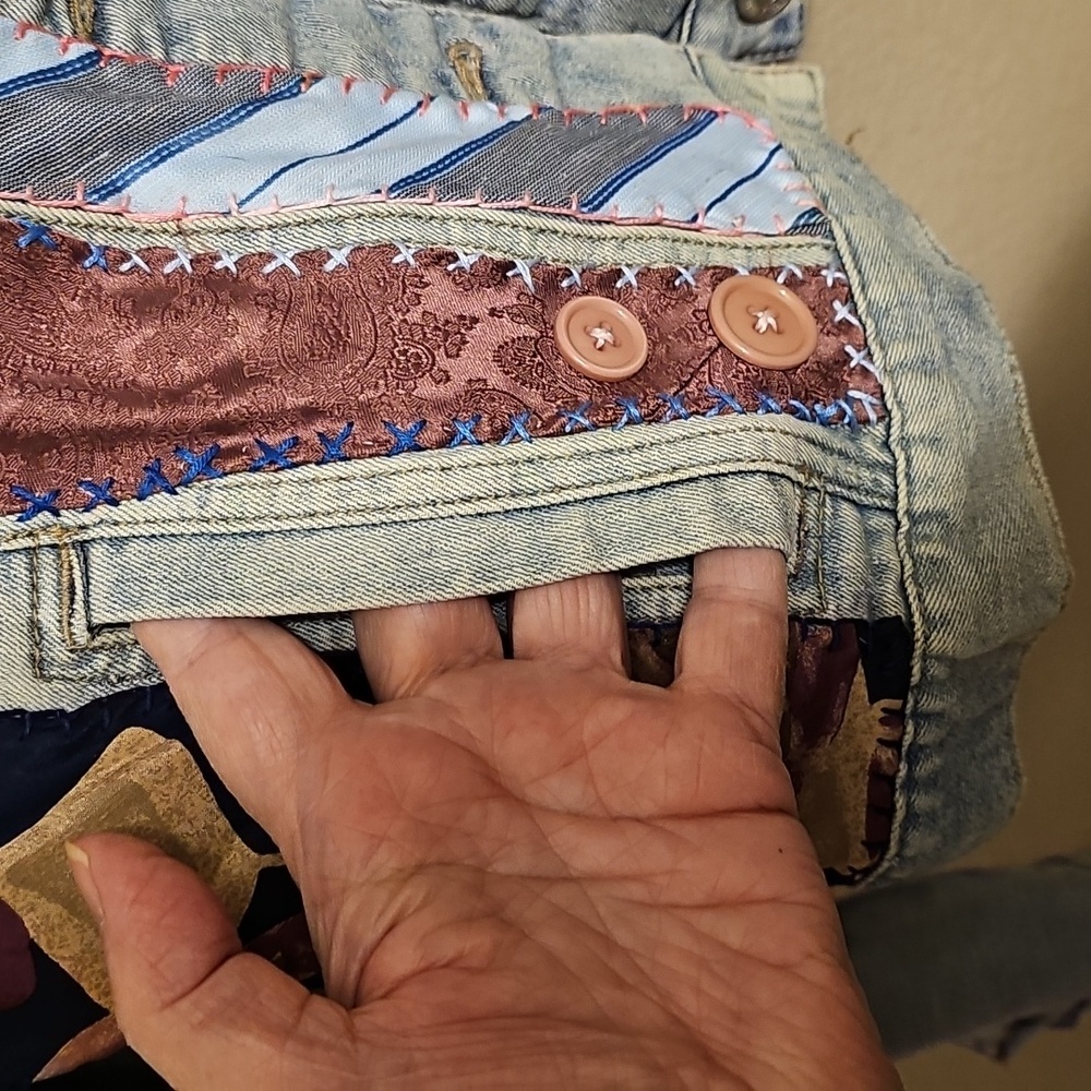 UPCYCLED DENIM JACKET - Picture 7 of 13